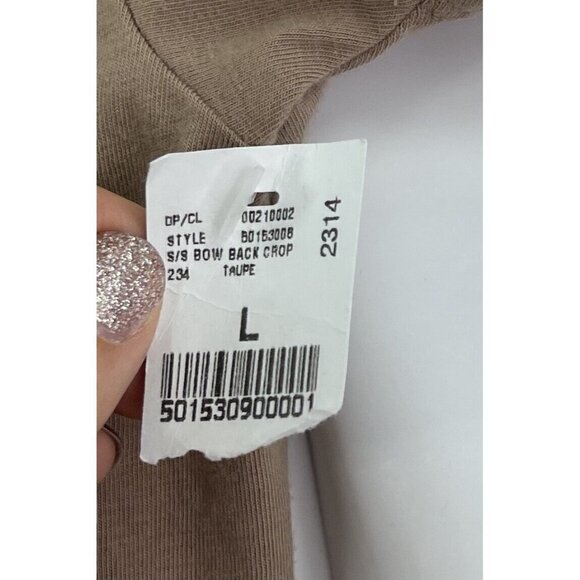 NWT Wet Seal Sz L Taupe Bow Back Cropped QT Pie Top Soft Graphic T-Shirt Womens - Picture 6 of 6